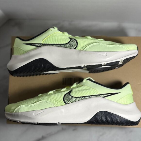 Nike Legend Essential 3 Next Nature Barely Volt Phantom | NWB no lid - Picture 6 of 10